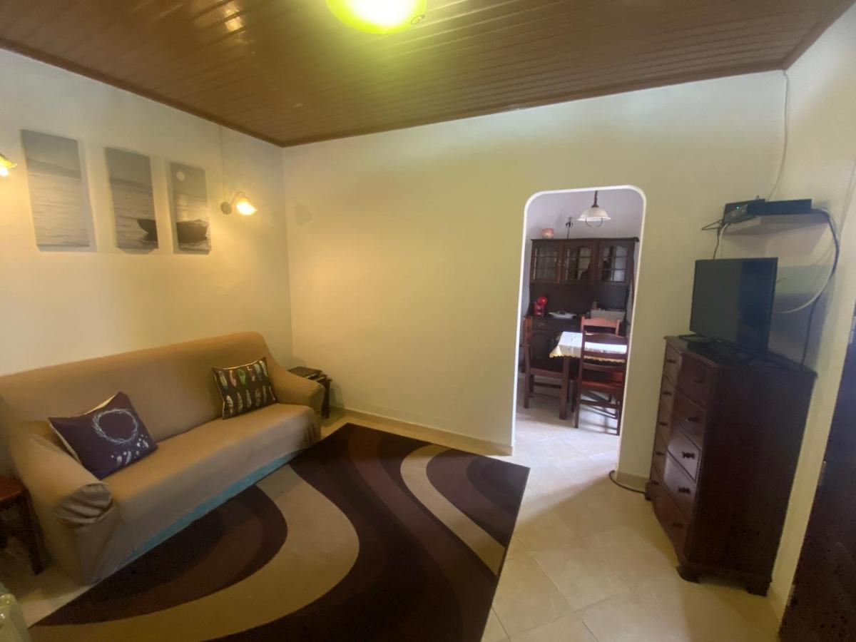 Cantinho Da Avo Vila do Bispo Bagian luar foto